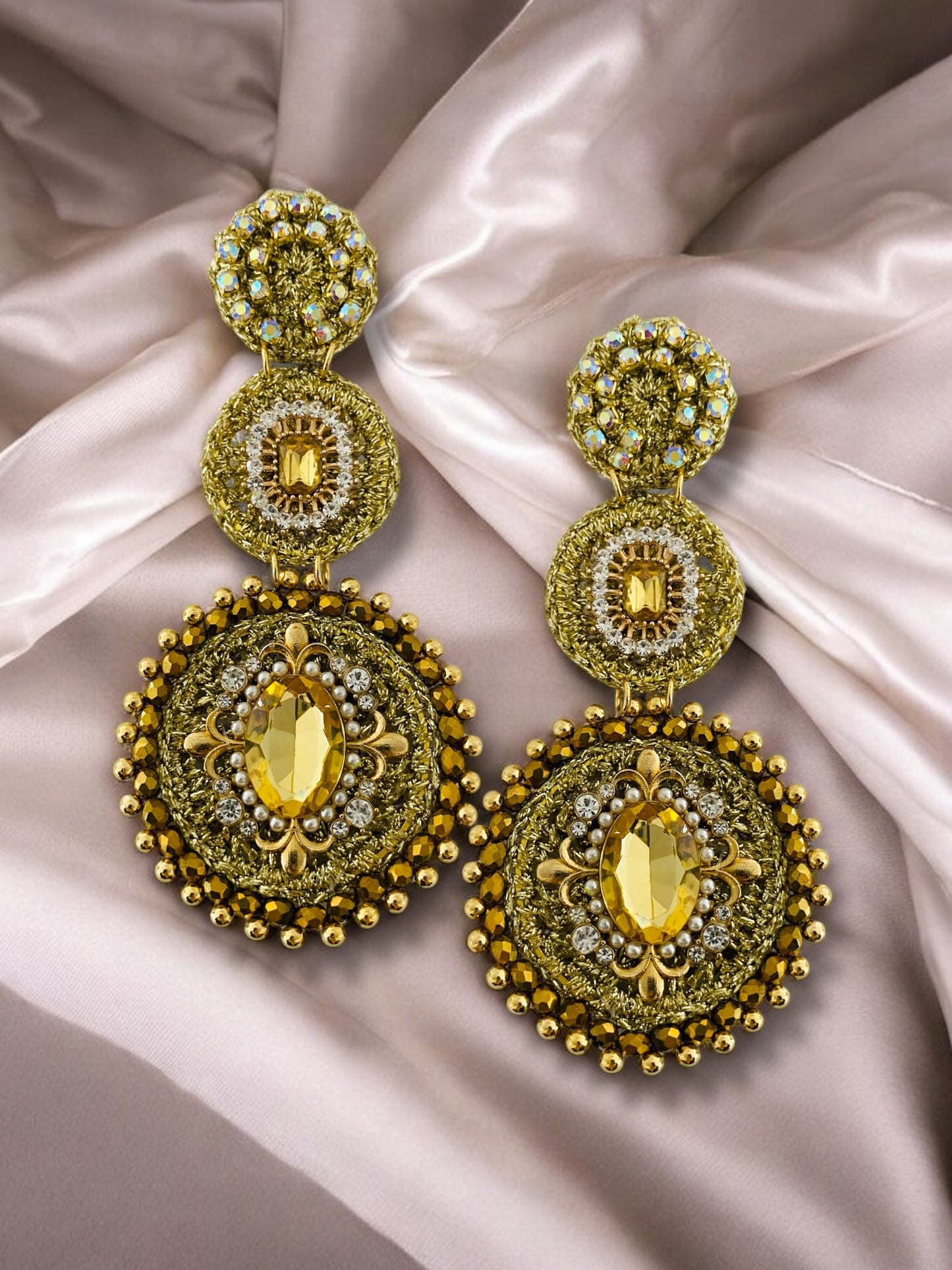 Aretes Damia oro