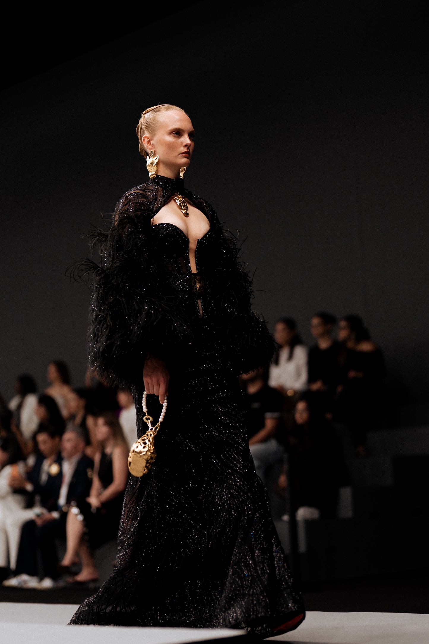 Sculptural Bag “Dios Solar” 22k - PREORDER