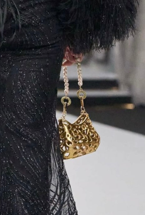 Sculptural Bag “Dios Solar” 22k - PREORDER