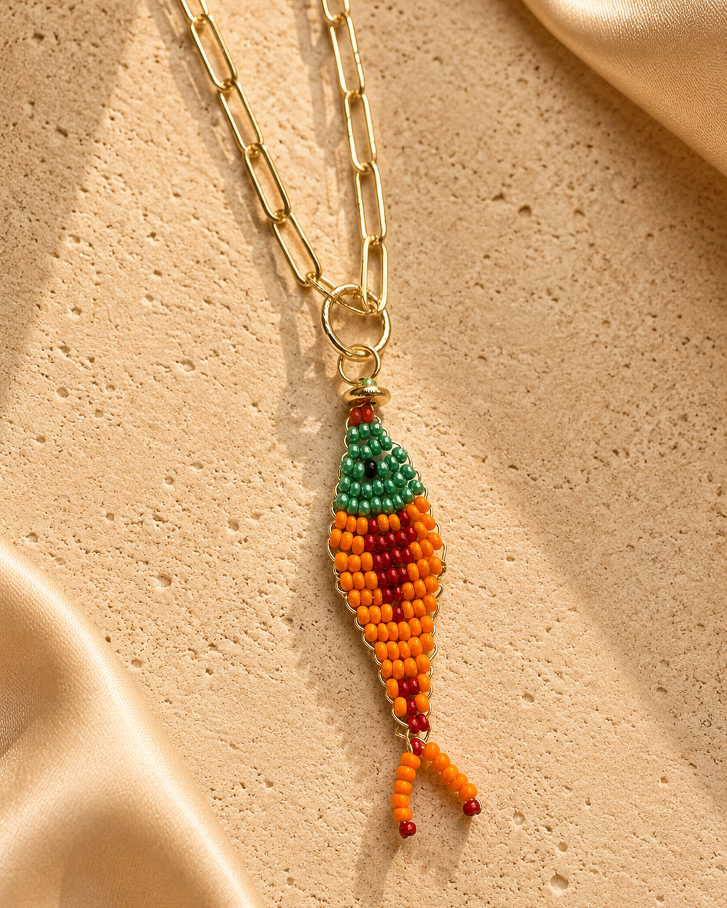 Cadena Santa Catalina peces de colores