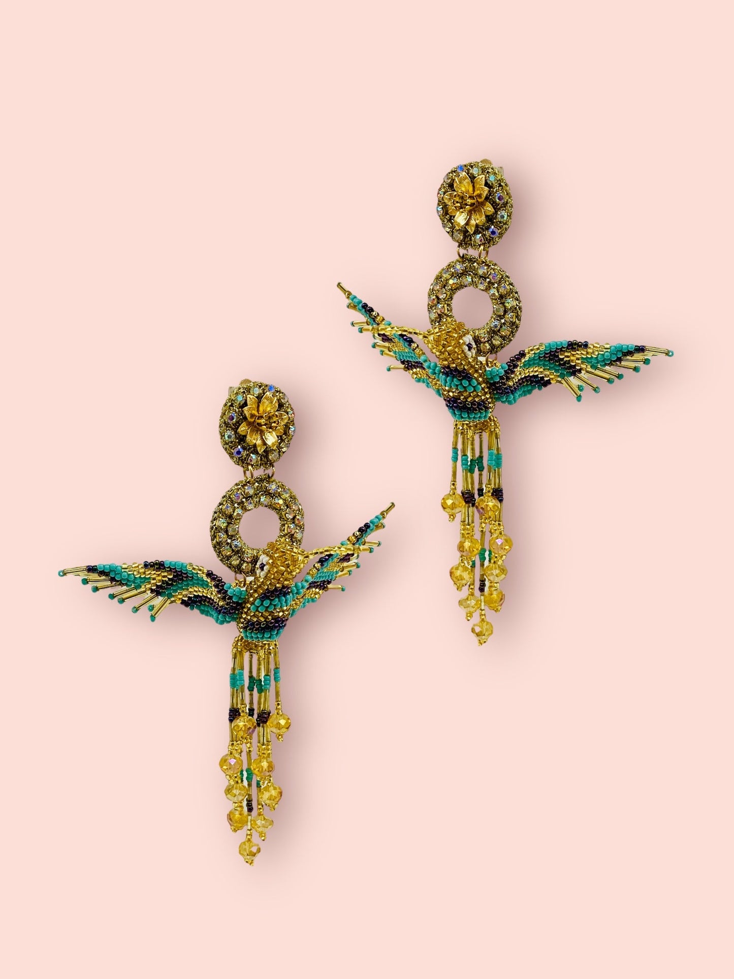 Aretes Colibrí tótem turquesa y dorado