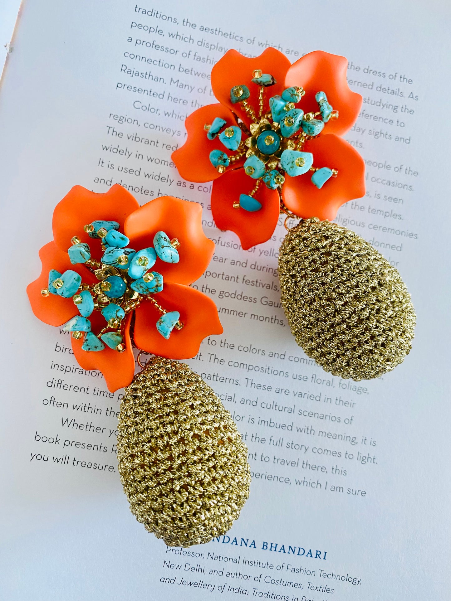 Aretes Amalia gota en naranja